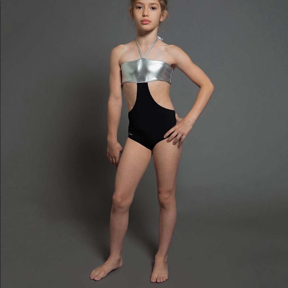 NWT Nununu size